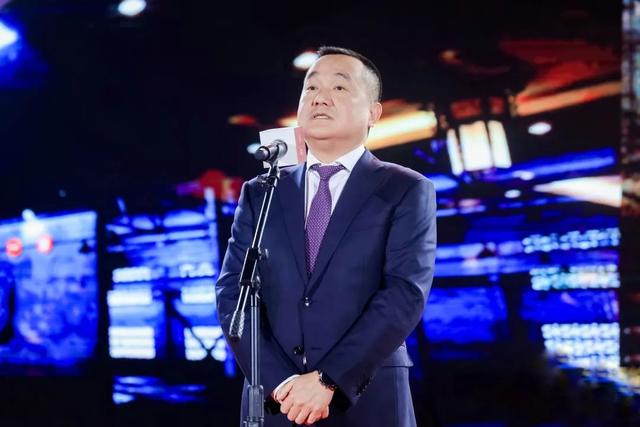 中国酒业协会表彰近30年来的行业先进典型,泸州老窖荣获五大奖项-图片2